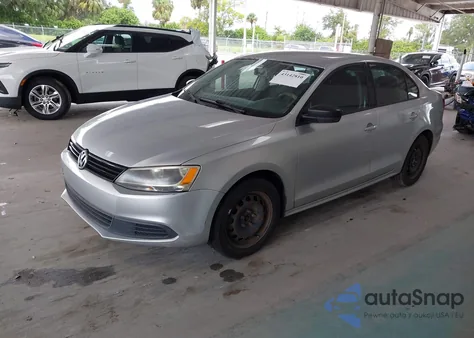 2012 Volkswagen Jetta 2.0L S из США, поврежденный, VIN 3VW2K7AJ3CM342575